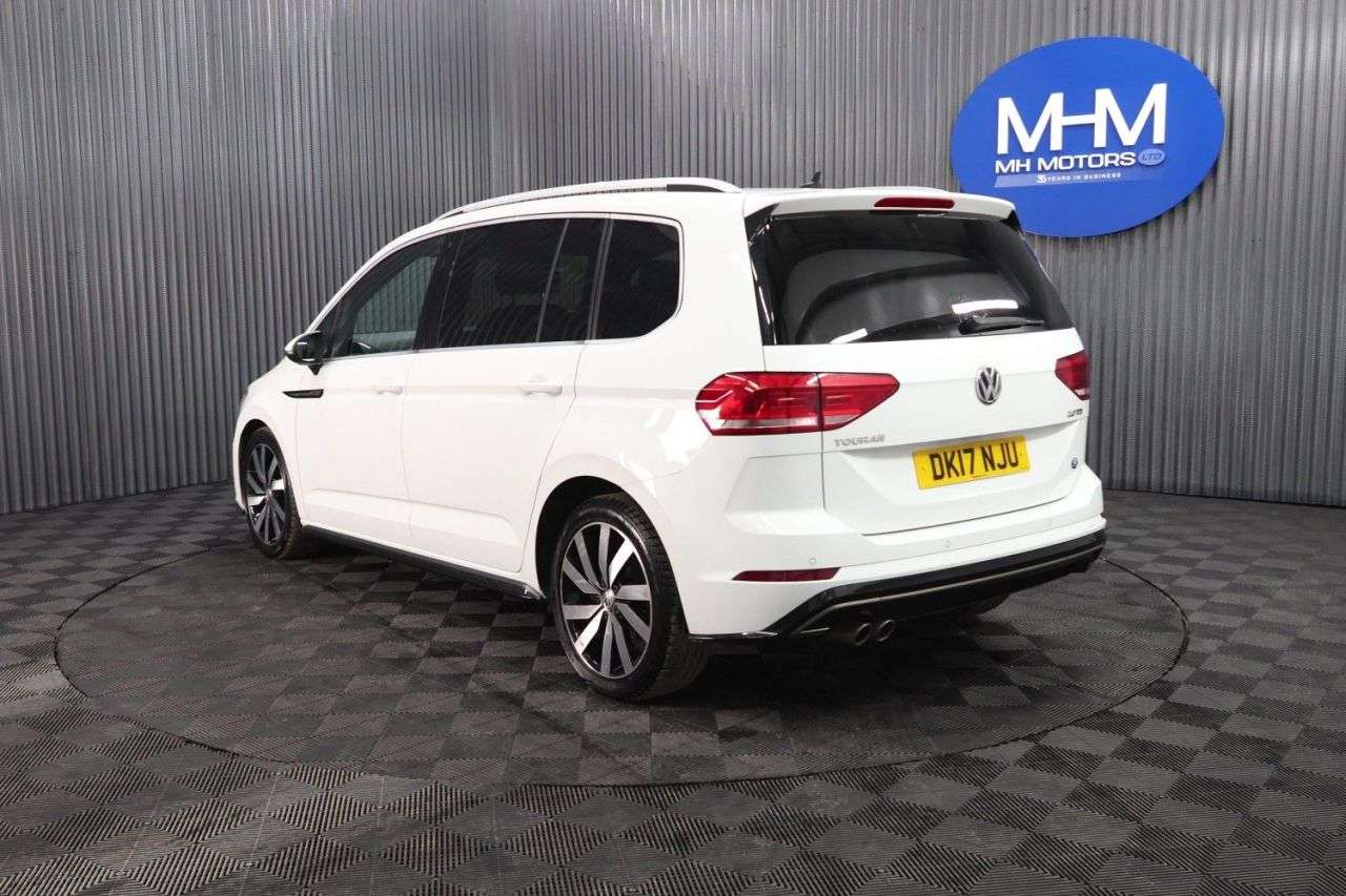 2017 VOLKSWAGEN TOURAN 2017 VOLKSWAGEN TOURAN