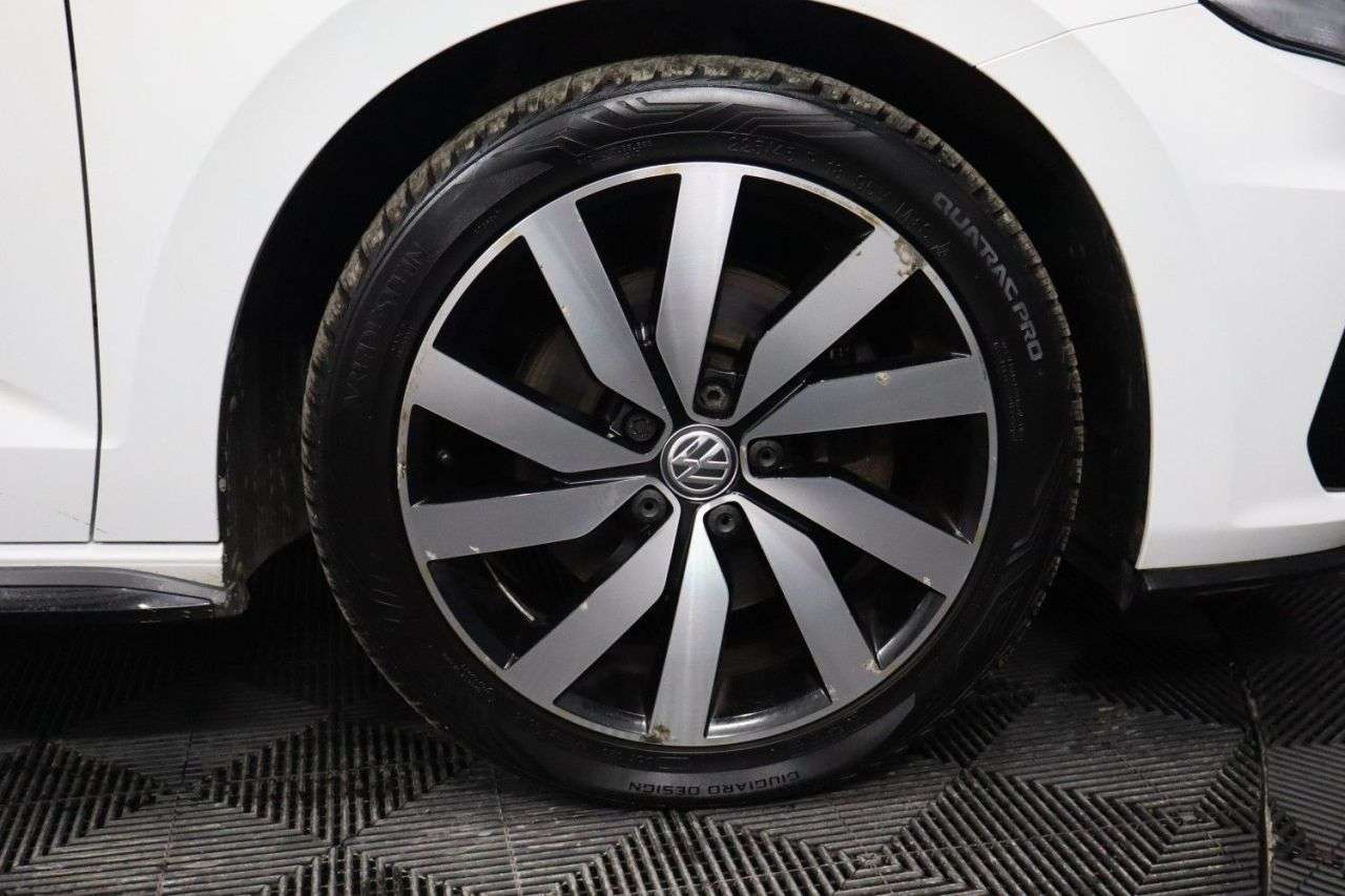 2017 VOLKSWAGEN TOURAN 2017 VOLKSWAGEN TOURAN