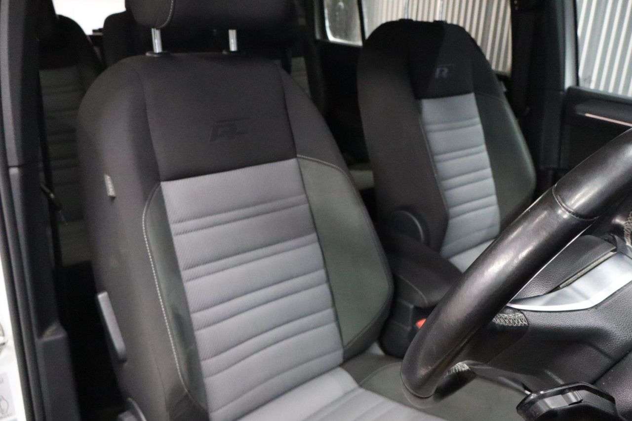 2017 VOLKSWAGEN TOURAN 2017 VOLKSWAGEN TOURAN