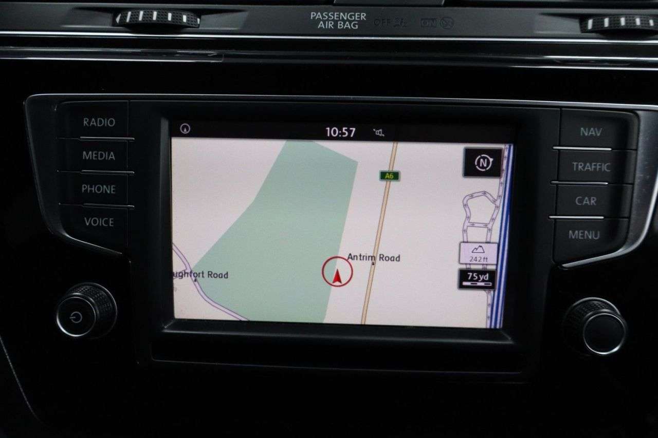 2017 VOLKSWAGEN TOURAN 2017 VOLKSWAGEN TOURAN