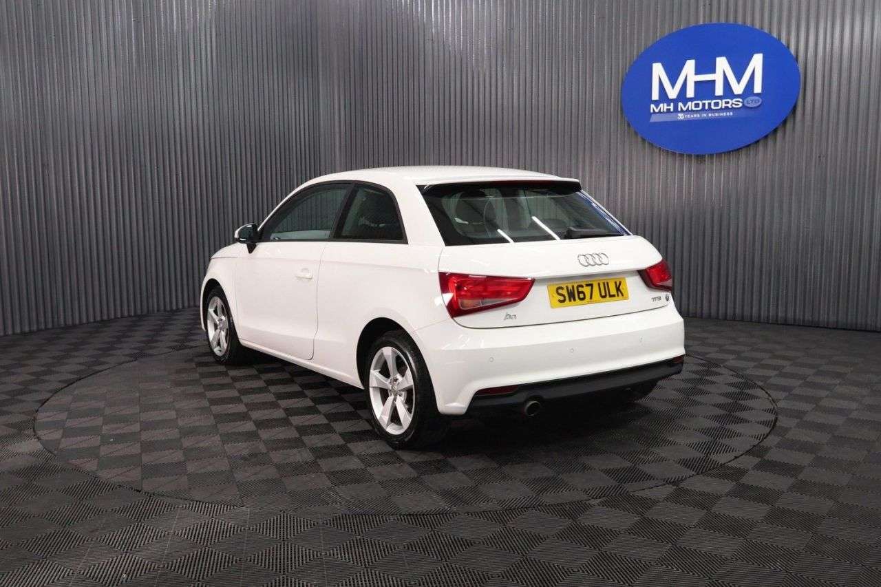 2017 AUDI A1 2017 AUDI A1