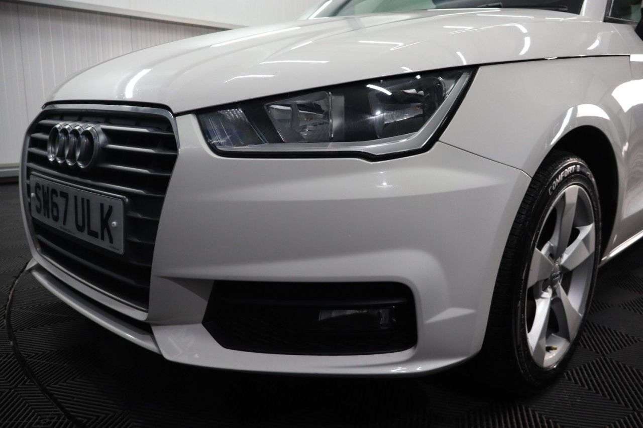 2017 AUDI A1 2017 AUDI A1