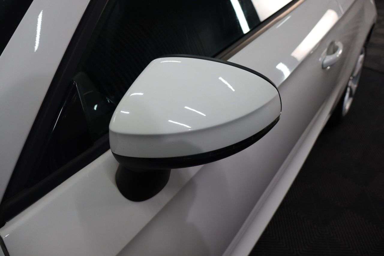 2017 AUDI A1 2017 AUDI A1