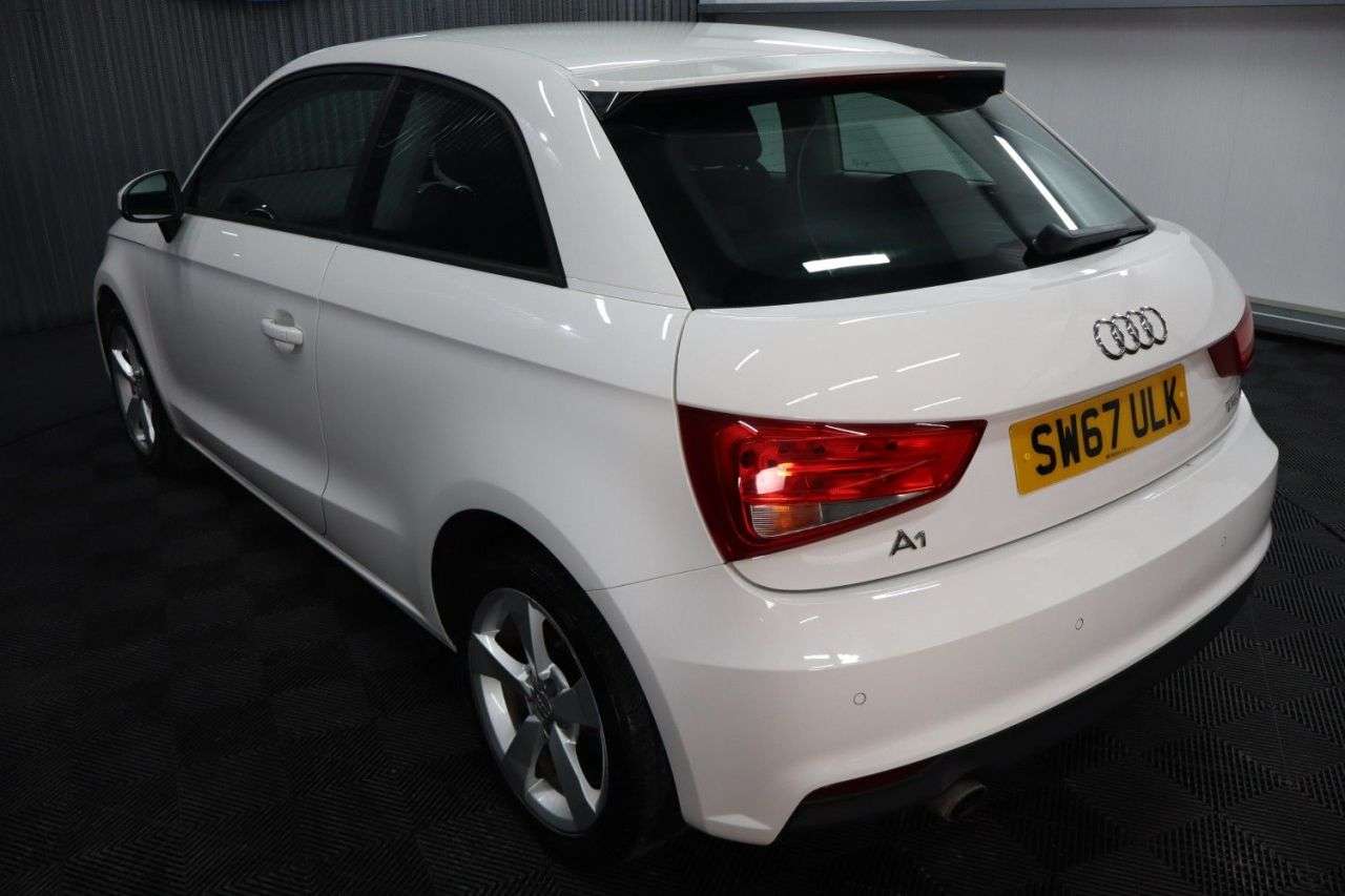 2017 AUDI A1 2017 AUDI A1