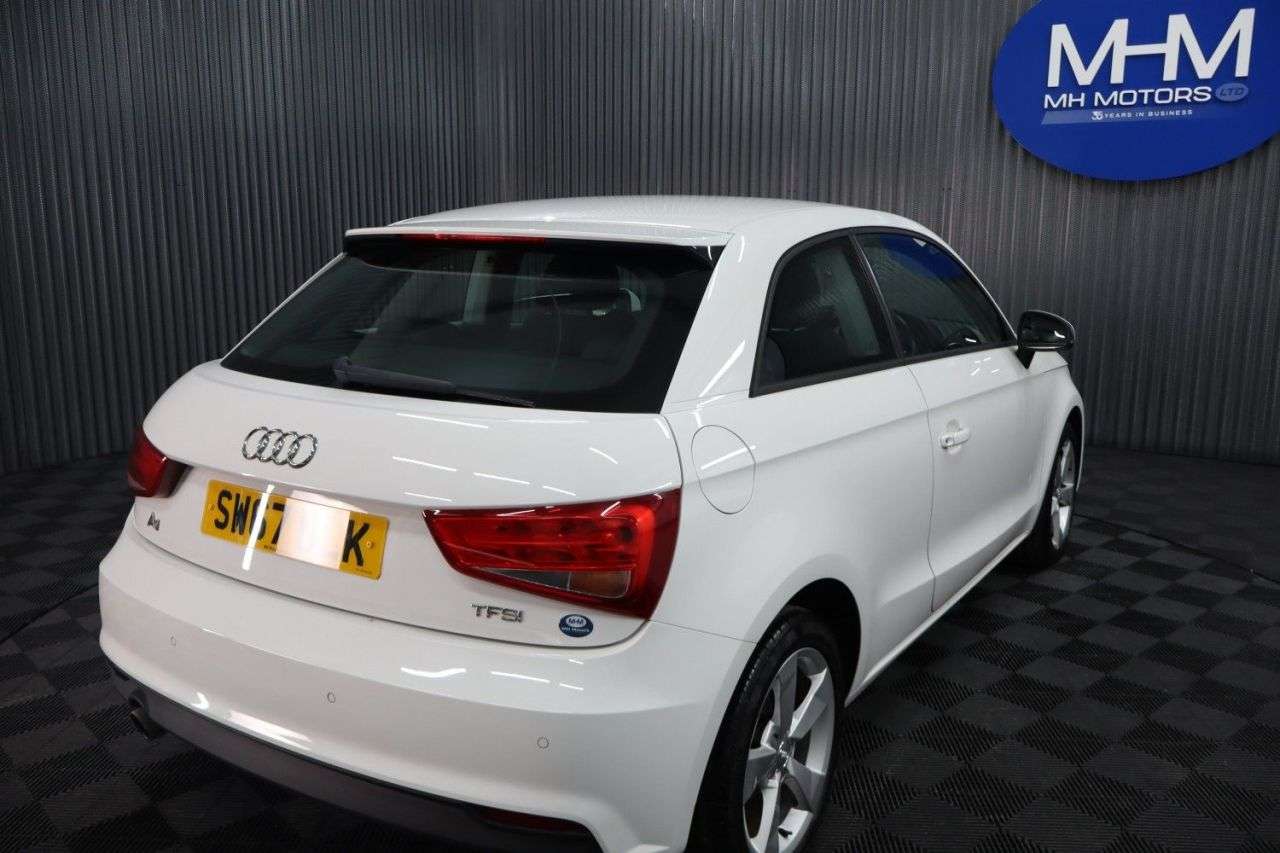 2017 AUDI A1 2017 AUDI A1