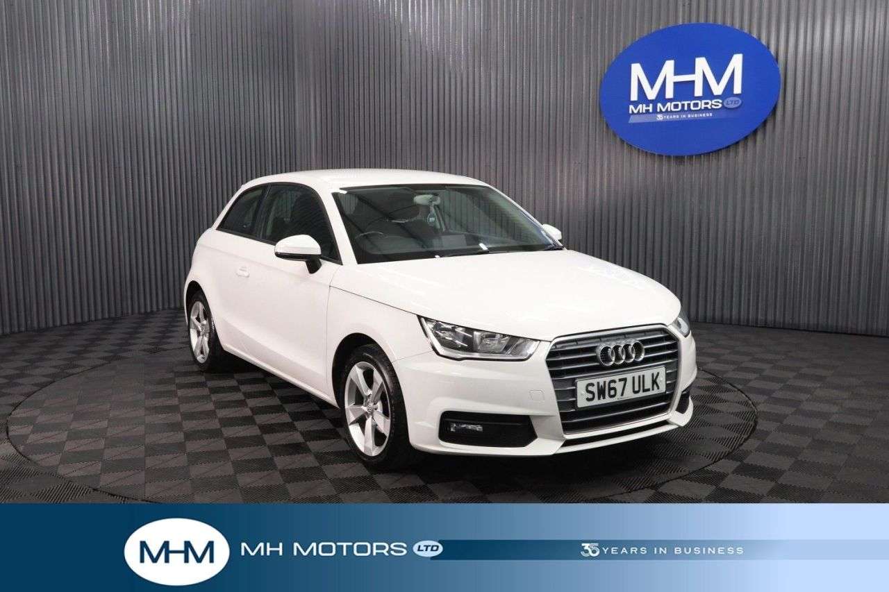 A 2017 AUDI A1 1.0 TFSI Sport Hatchback 3dr Petrol Manual Euro 6 (s/s) (95 ps) LONG MOT / A 2017 AUDI A1 1.0 TFSI Sport Hatchback 3dr Petrol Manual Euro 6 (s/s) (95 ps) LONG MOT /