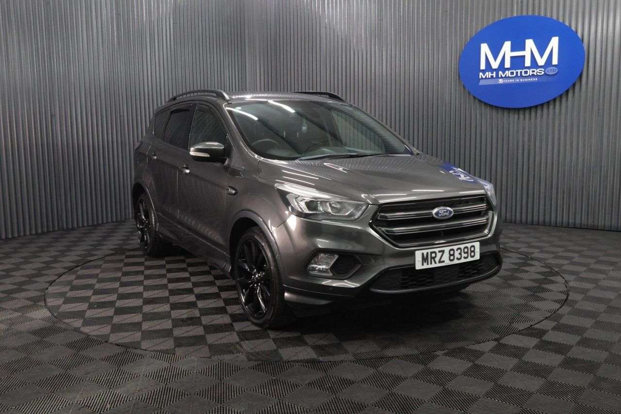 A 2017 FORD KUGA 2.0 TDCi EcoBlue ST-Line SUV 5dr Diesel Manual Euro 6 (s/s) (150 ps) LONG M A 2017 FORD KUGA 2.0 TDCi EcoBlue ST-Line SUV 5dr Diesel Manual Euro 6 (s/s) (150 ps) LONG M