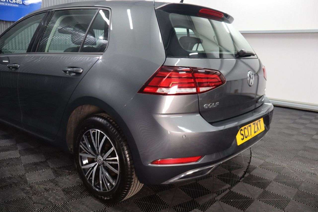 2017 VOLKSWAGEN GOLF 2017 VOLKSWAGEN GOLF