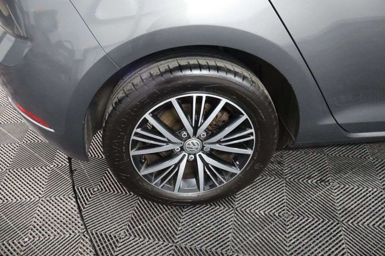 2017 VOLKSWAGEN GOLF 2017 VOLKSWAGEN GOLF