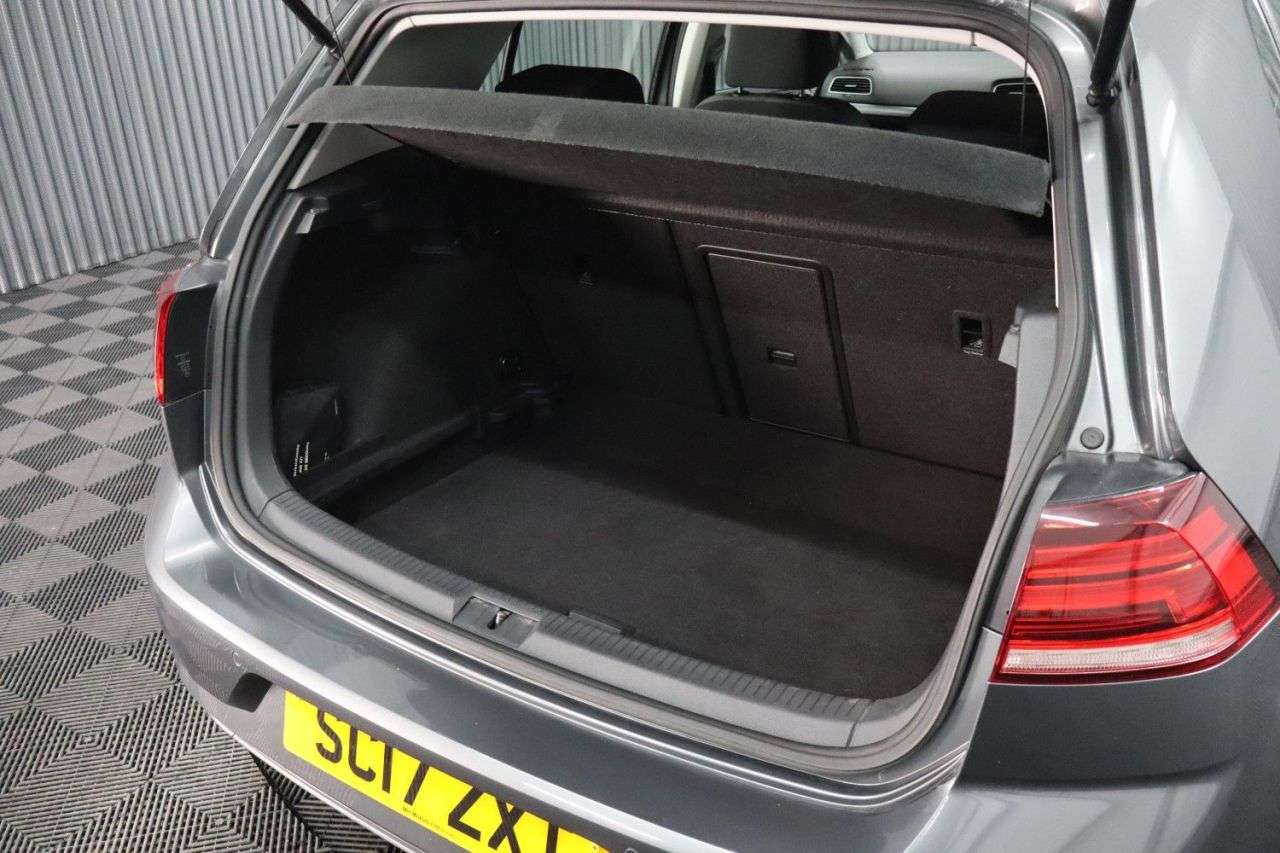 2017 VOLKSWAGEN GOLF 2017 VOLKSWAGEN GOLF