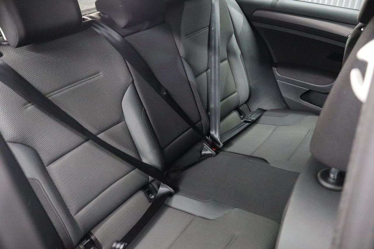 2017 VOLKSWAGEN GOLF 2017 VOLKSWAGEN GOLF