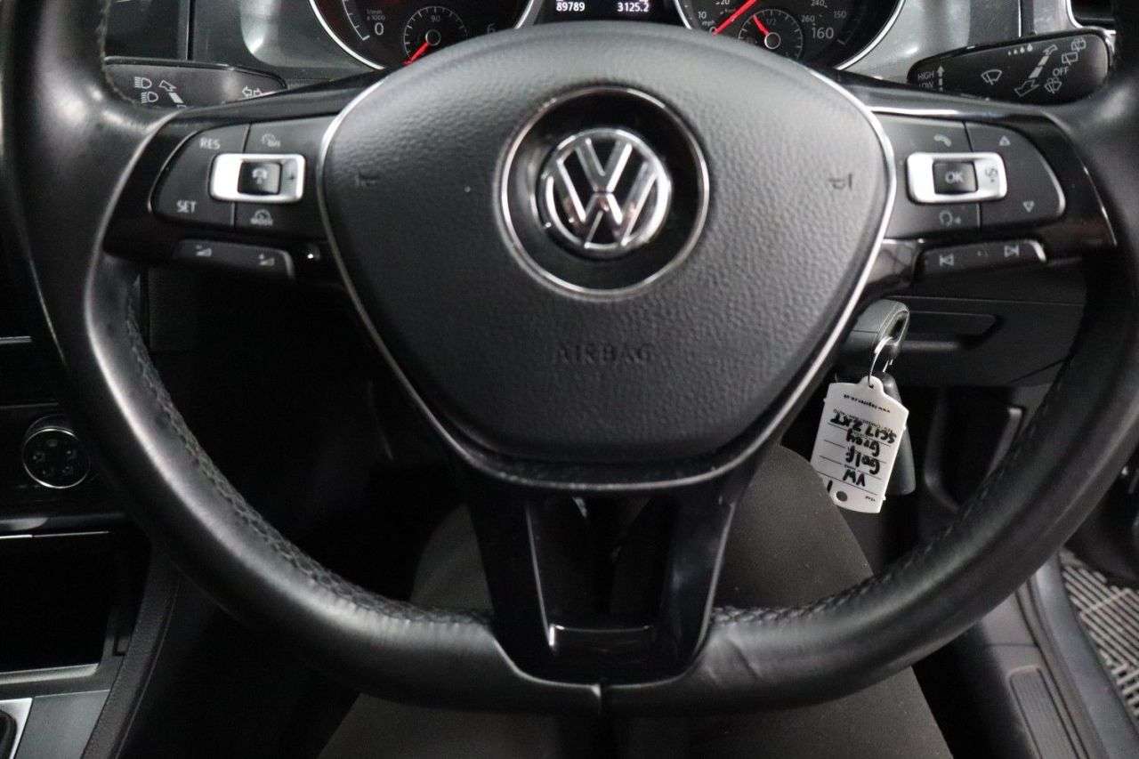 2017 VOLKSWAGEN GOLF 2017 VOLKSWAGEN GOLF
