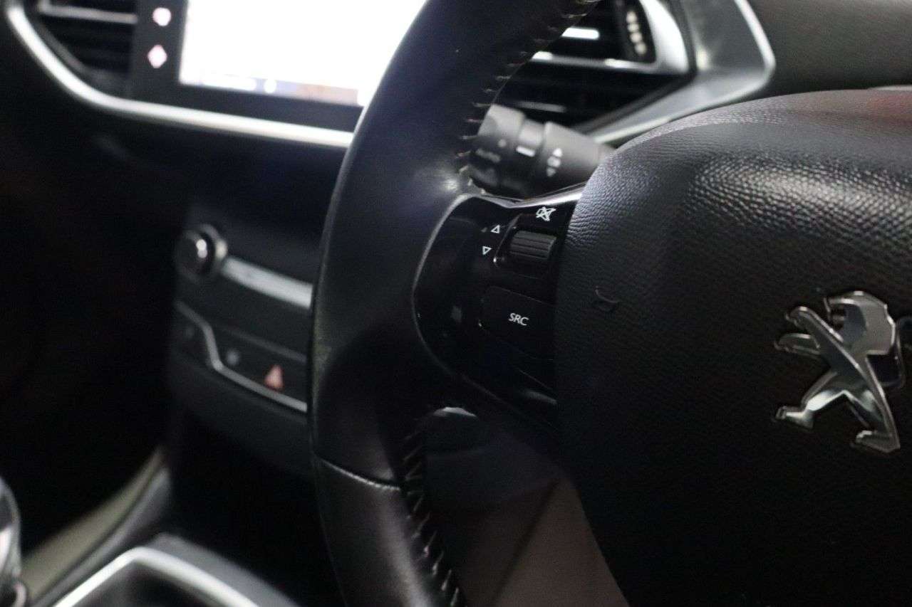 2016 PEUGEOT 308 2016 PEUGEOT 308