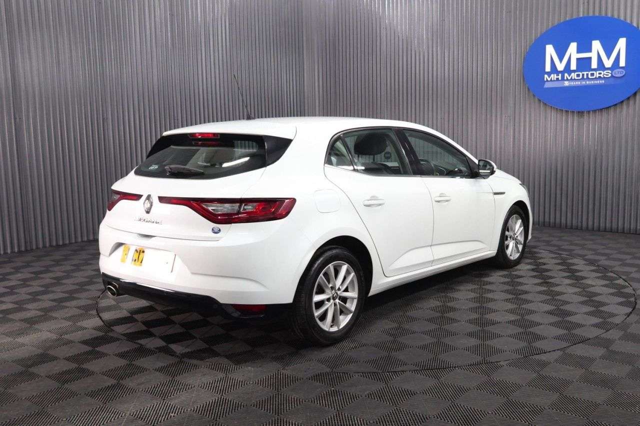 2017 RENAULT MEGANE 2017 RENAULT MEGANE