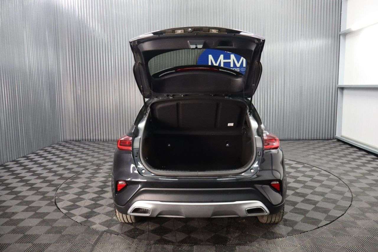 2021 KIA XCEED 2021 KIA XCEED