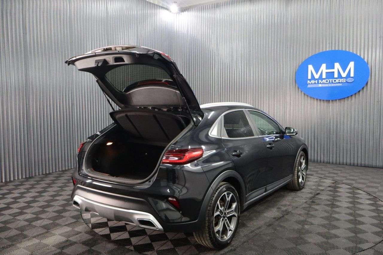 2021 KIA XCEED 2021 KIA XCEED