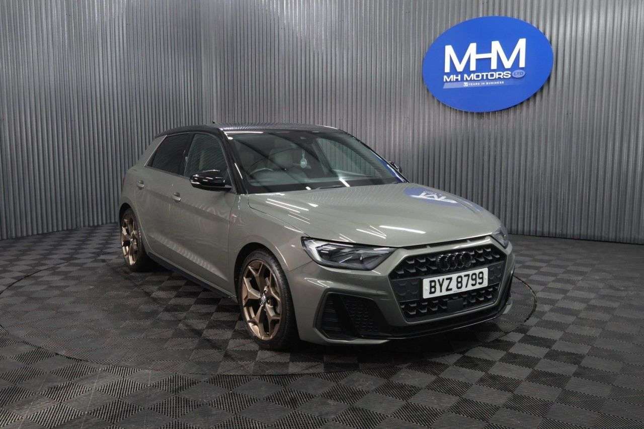 A 2019 AUDI A1 1.5 TFSI 35 S line Style Edition Sportback 5dr Petrol Manual Euro 6 (s/s) ( A 2019 AUDI A1 1.5 TFSI 35 S line Style Edition Sportback 5dr Petrol Manual Euro 6 (s/s) (