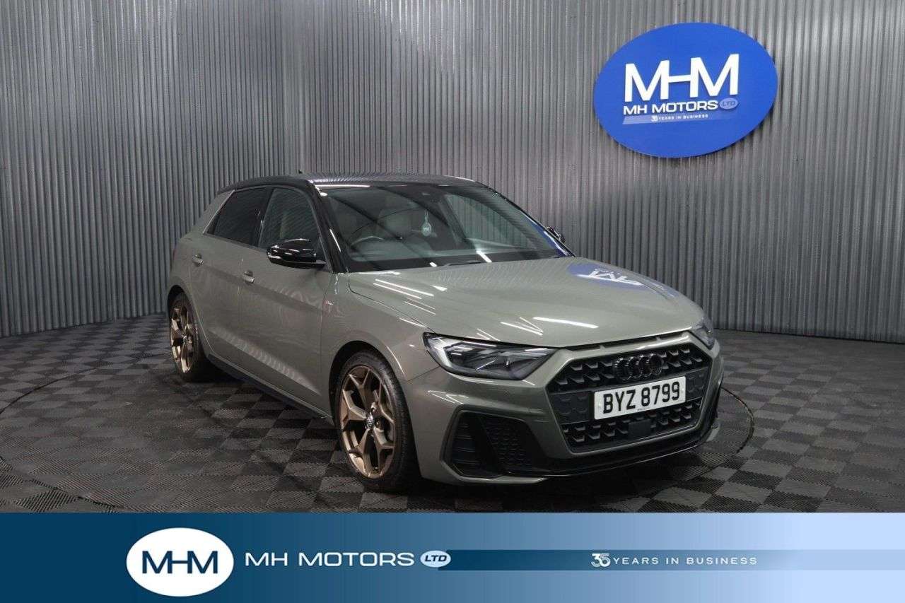 A 2019 AUDI A1 1.5 TFSI 35 S line Style Edition Sportback 5dr Petrol Manual Euro 6 (s/s) ( A 2019 AUDI A1 1.5 TFSI 35 S line Style Edition Sportback 5dr Petrol Manual Euro 6 (s/s) (