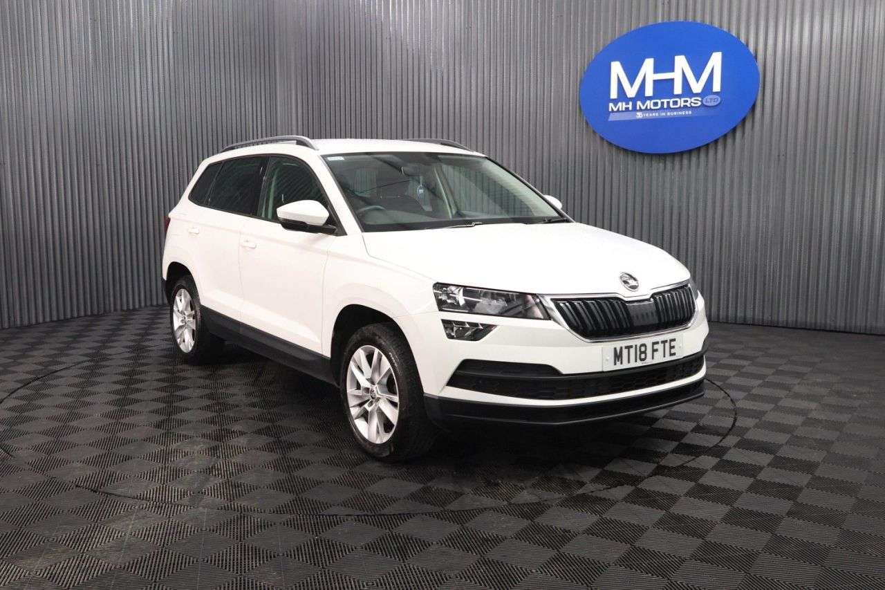 A 2018 SKODA KAROQ 1.0 TSI SE Technology SUV 5dr Petrol Manual Euro 6 (s/s) (115 ps) LONG MOT A 2018 SKODA KAROQ 1.0 TSI SE Technology SUV 5dr Petrol Manual Euro 6 (s/s) (115 ps) LONG MOT