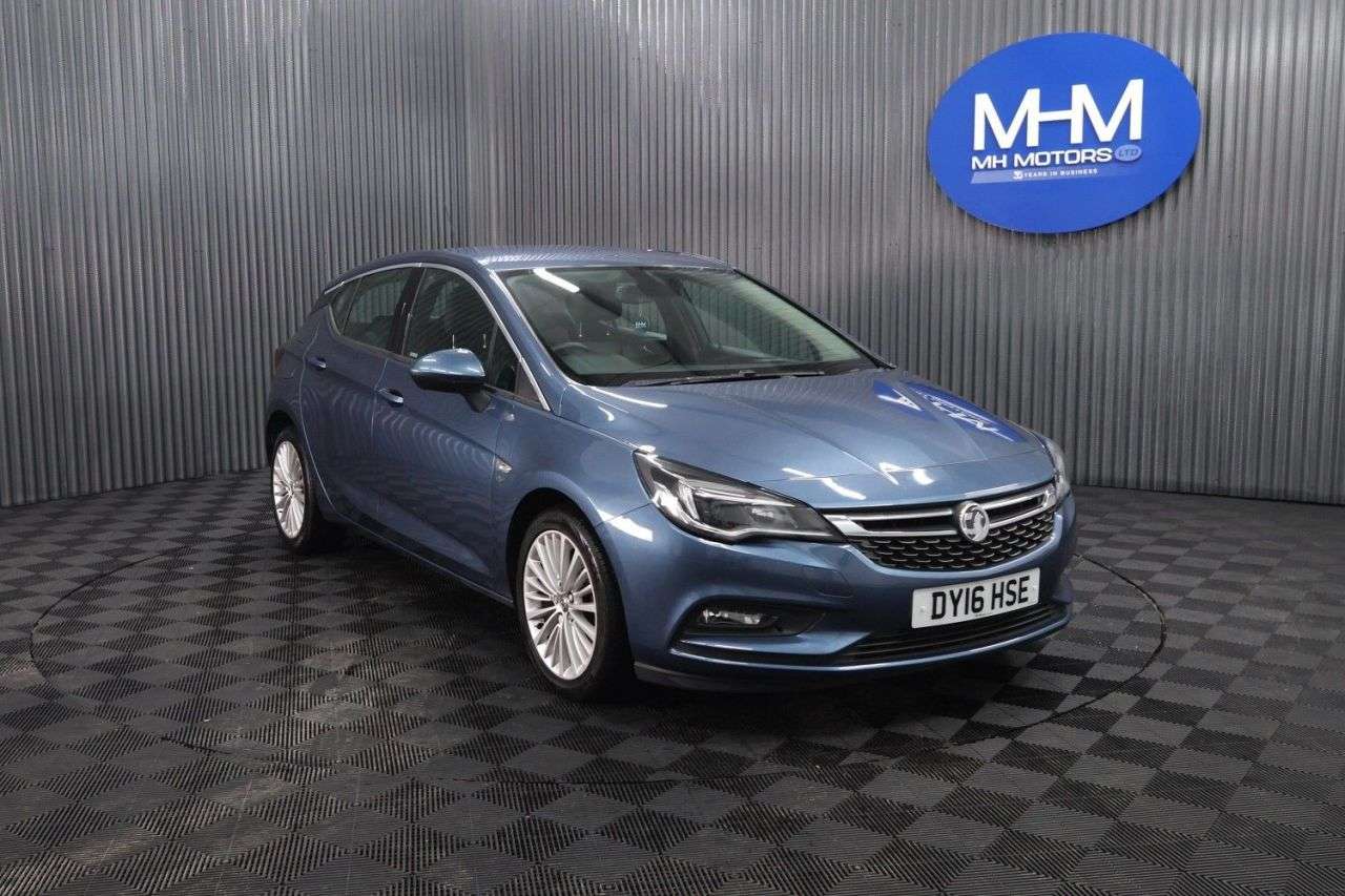 A 2016 VAUXHALL ASTRA 1.4i Turbo Elite Hatchback 5dr Petrol Manual Euro 6 (150 ps) LONG MOT / ECO A 2016 VAUXHALL ASTRA 1.4i Turbo Elite Hatchback 5dr Petrol Manual Euro 6 (150 ps) LONG MOT / ECO