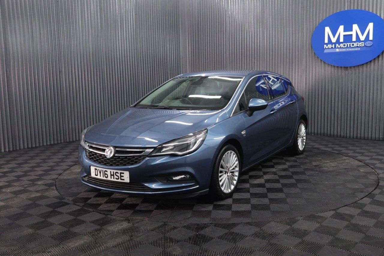 A 2016 VAUXHALL ASTRA 1.4i Turbo Elite Hatchback 5dr Petrol Manual Euro 6 (150 ps) LONG MOT / ECO A 2016 VAUXHALL ASTRA 1.4i Turbo Elite Hatchback 5dr Petrol Manual Euro 6 (150 ps) LONG MOT / ECO