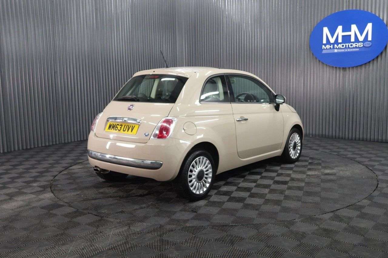 2014 FIAT 500 2014 FIAT 500