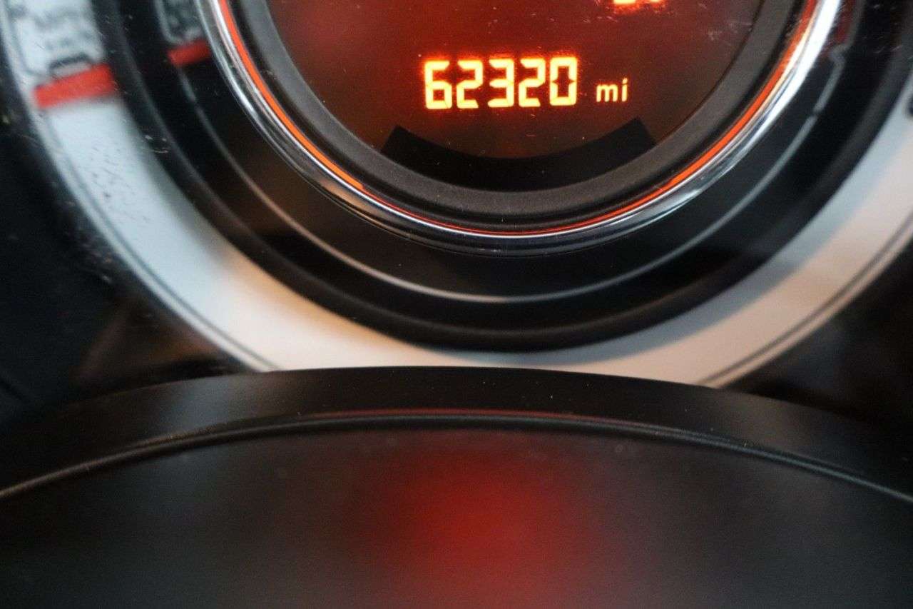 2014 FIAT 500 2014 FIAT 500