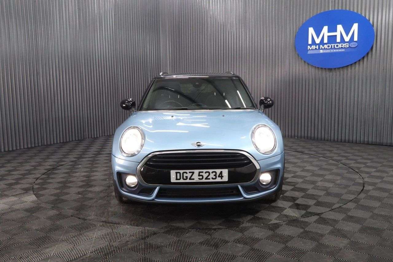 A 2016 MINI CLUBMAN 1.5 Cooper Estate 6dr Petrol Manual Euro 6 (s/s) (136 ps) ECONOMICAL 6 SPEE A 2016 MINI CLUBMAN 1.5 Cooper Estate 6dr Petrol Manual Euro 6 (s/s) (136 ps) ECONOMICAL 6 SPEE