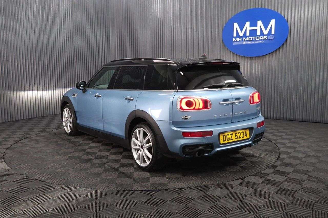 2016 MINI CLUBMAN 2016 MINI CLUBMAN