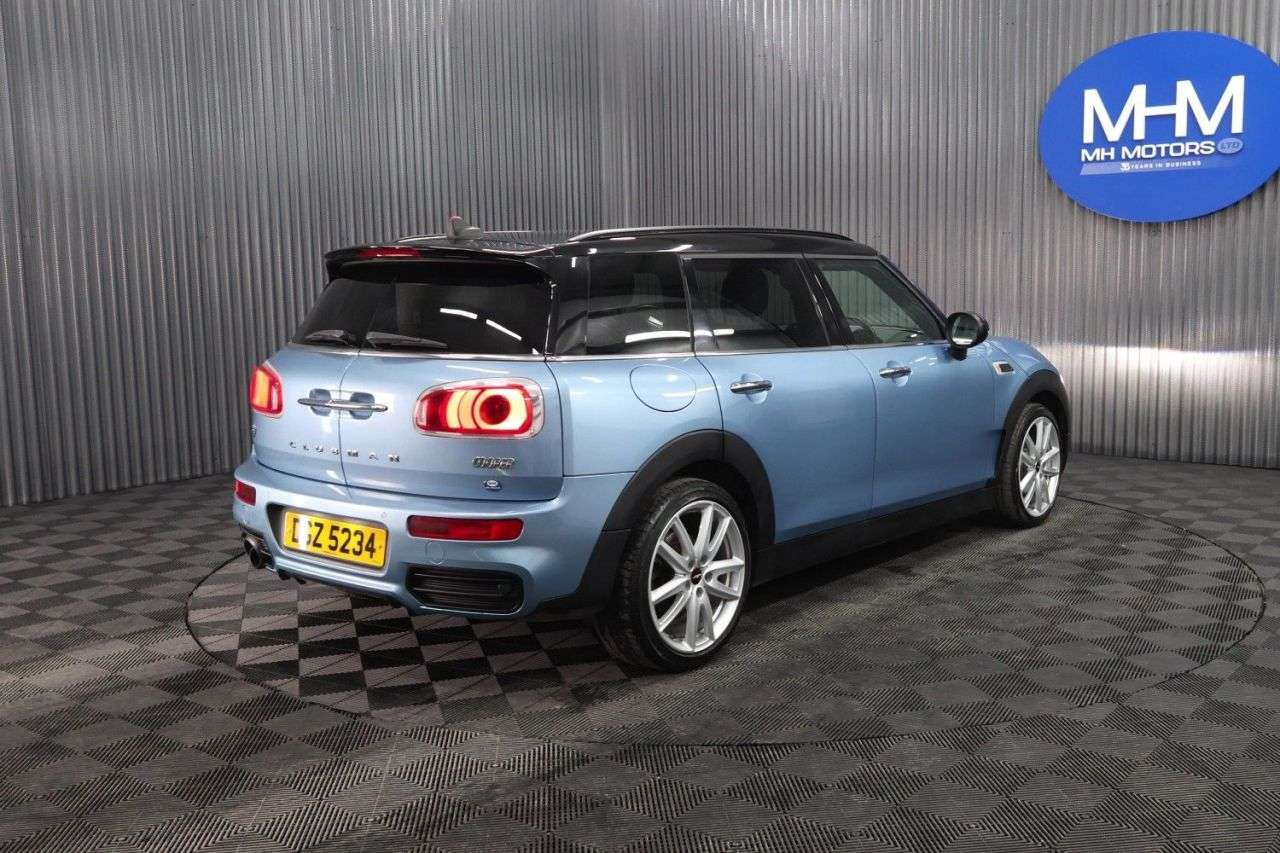 2016 MINI CLUBMAN 2016 MINI CLUBMAN