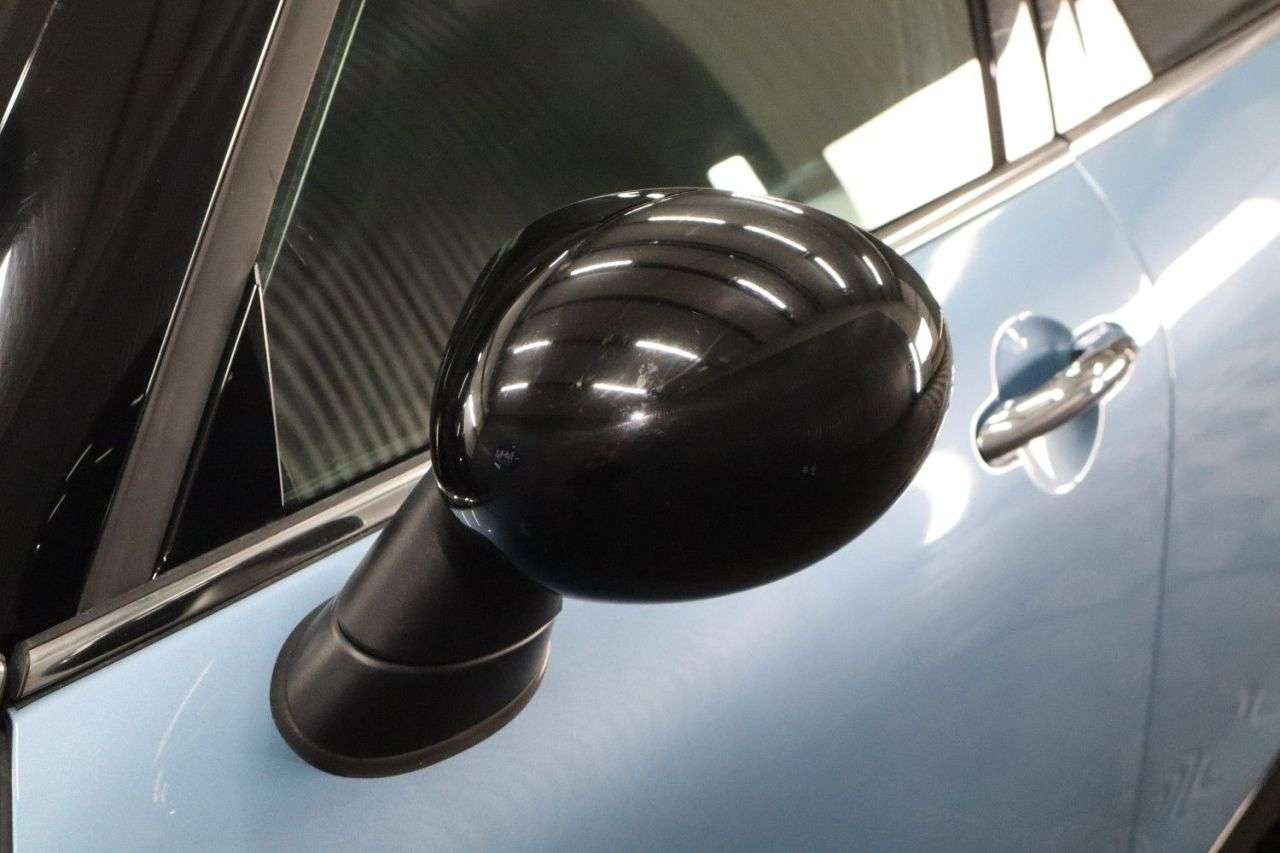 2016 MINI CLUBMAN 2016 MINI CLUBMAN