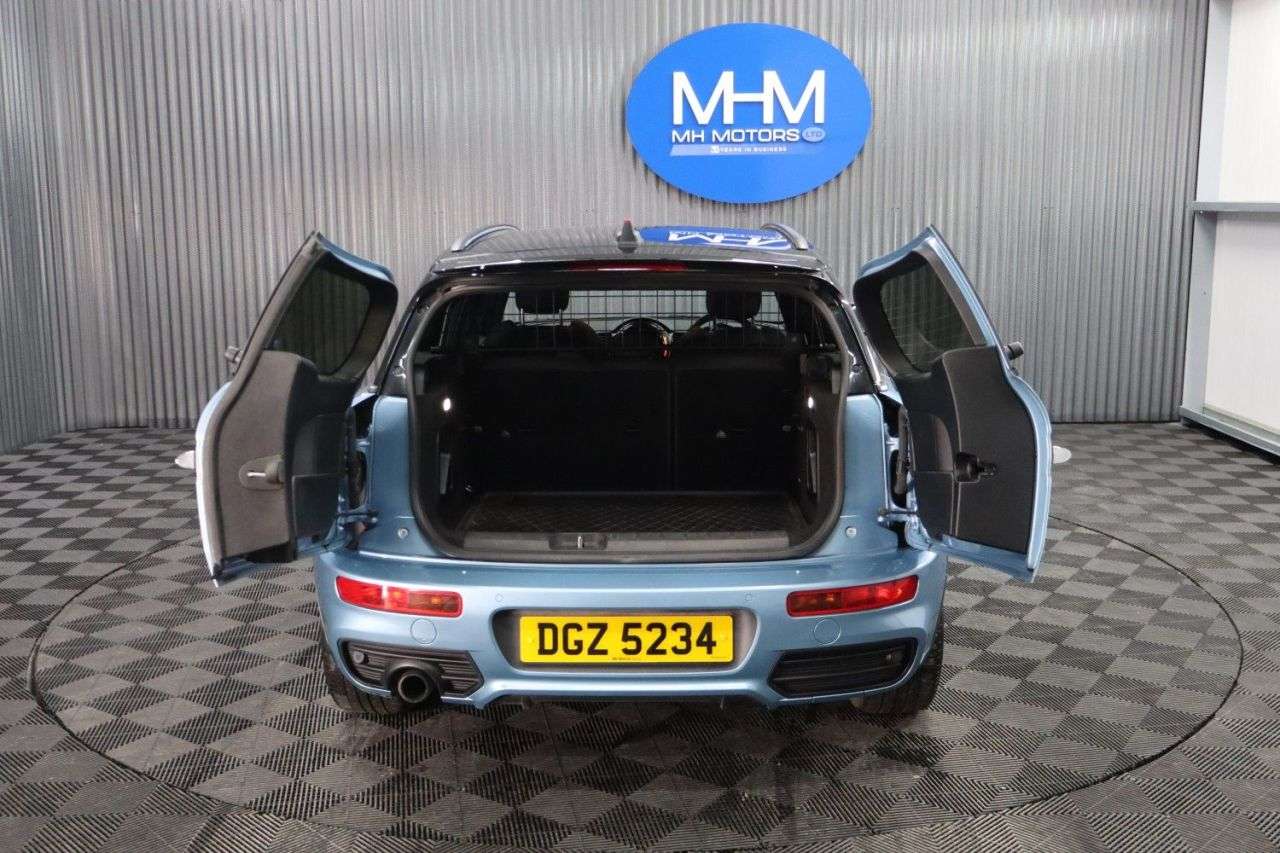 2016 MINI CLUBMAN 2016 MINI CLUBMAN