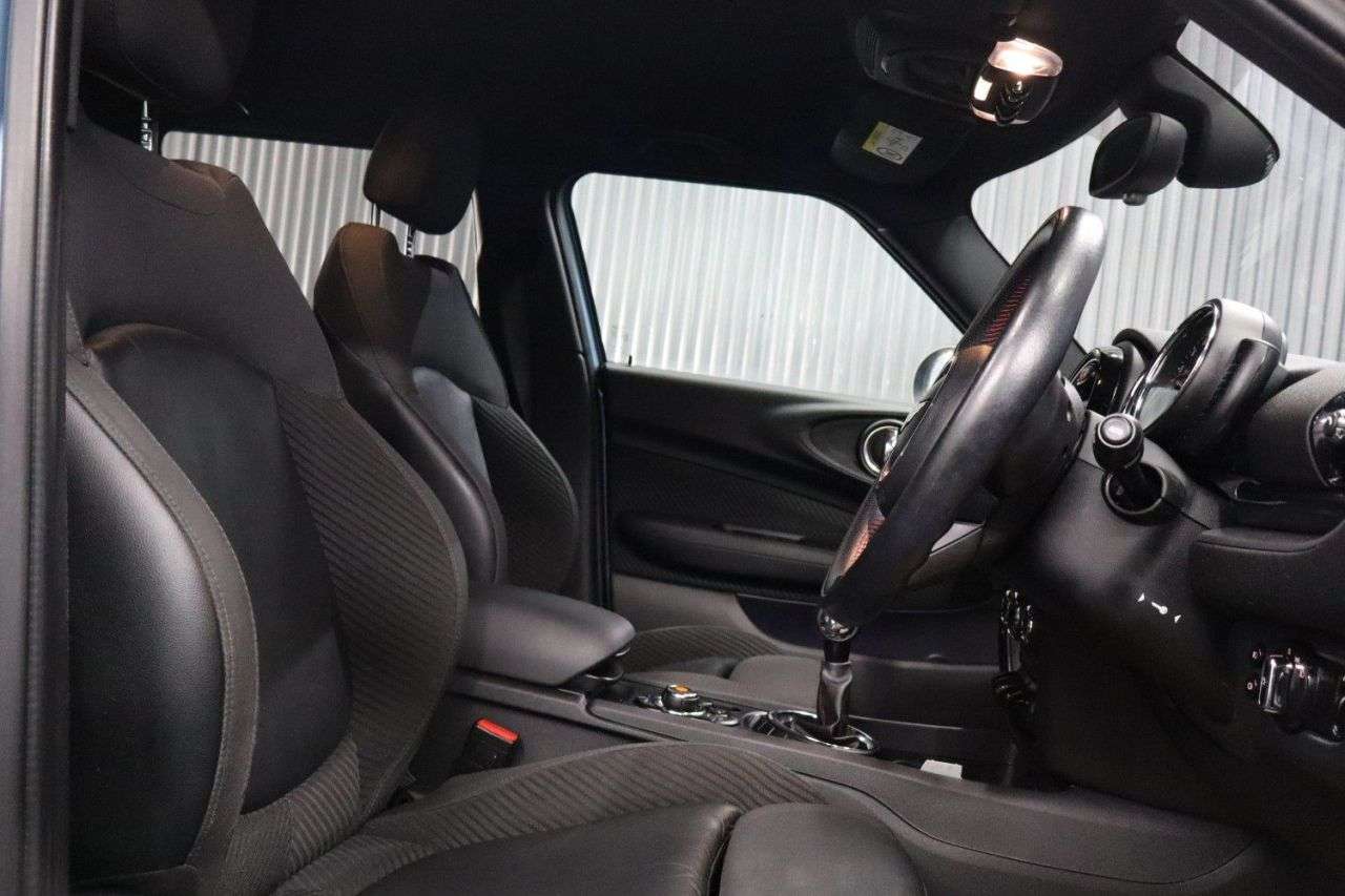 2016 MINI CLUBMAN 2016 MINI CLUBMAN