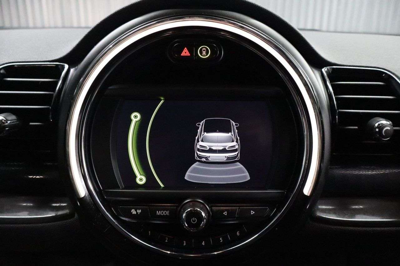 2016 MINI CLUBMAN 2016 MINI CLUBMAN