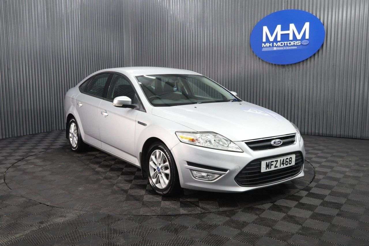 A 2012 FORD MONDEO 2.0 TDCi Zetec Hatchback 5dr Diesel Manual Euro 5 (140 ps) PARKING SENSORS A 2012 FORD MONDEO 2.0 TDCi Zetec Hatchback 5dr Diesel Manual Euro 5 (140 ps) PARKING SENSORS