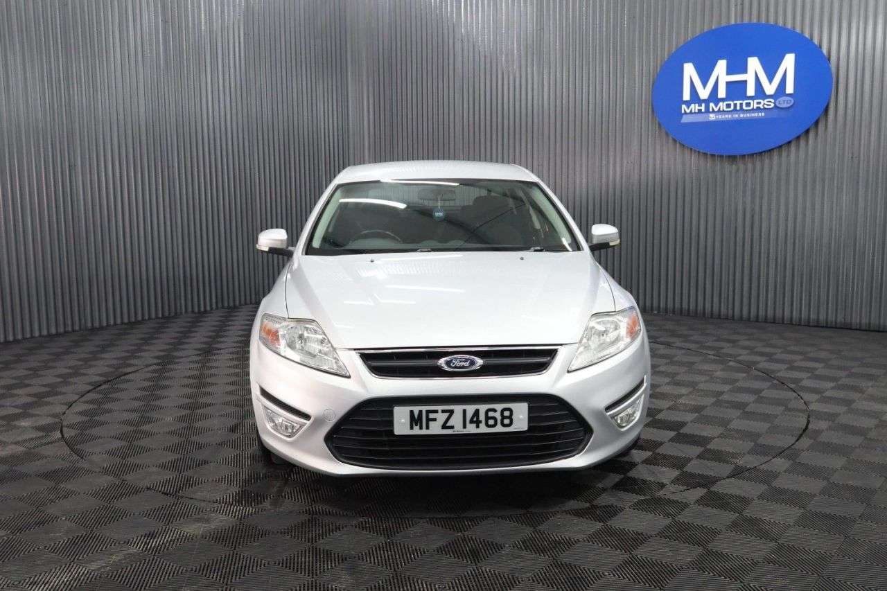 A 2012 FORD MONDEO 2.0 TDCi Zetec Hatchback 5dr Diesel Manual Euro 5 (140 ps) PARKING SENSORS A 2012 FORD MONDEO 2.0 TDCi Zetec Hatchback 5dr Diesel Manual Euro 5 (140 ps) PARKING SENSORS