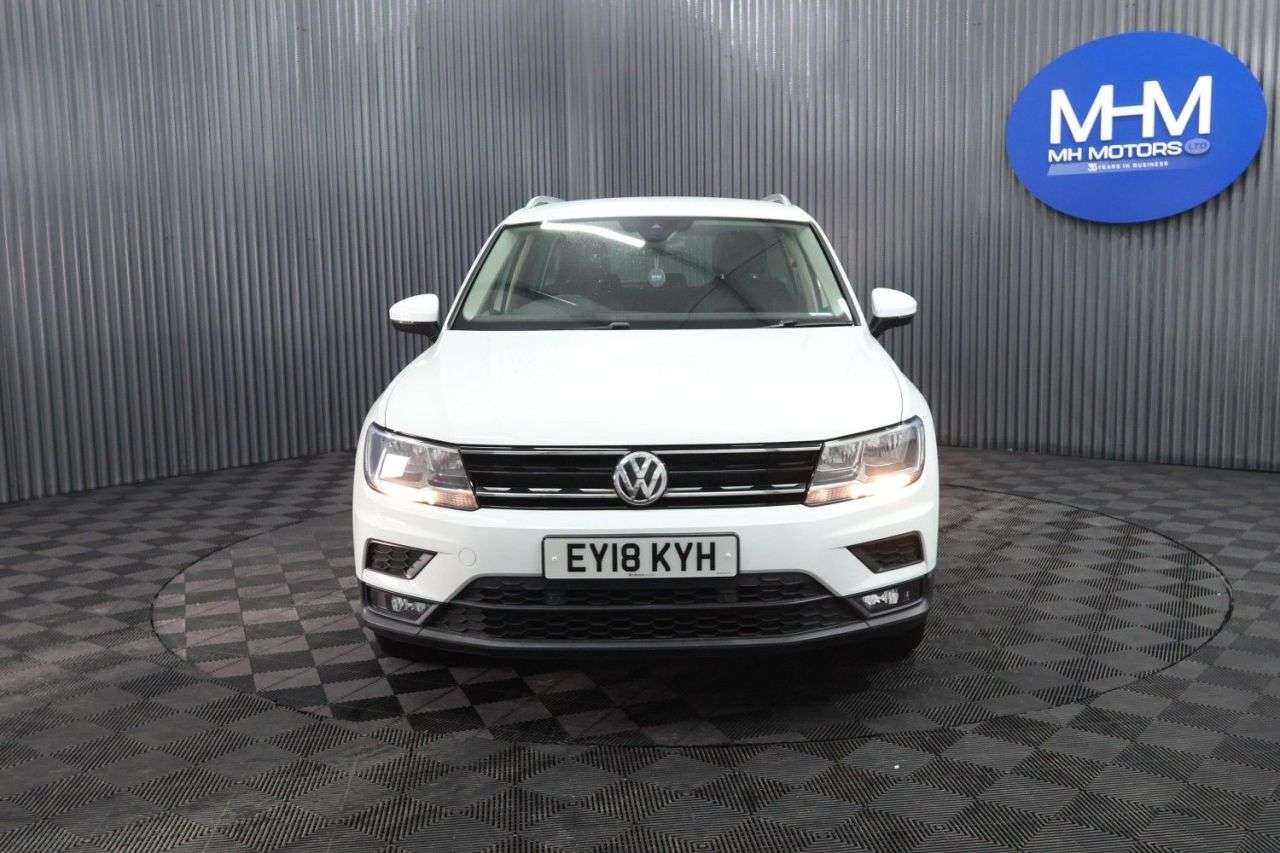 A 2018 VOLKSWAGEN TIGUAN 2.0 TDI SE Navigation SUV 5dr Diesel Manual Euro 6 (s/s) (150 ps) LONG MOT A 2018 VOLKSWAGEN TIGUAN 2.0 TDI SE Navigation SUV 5dr Diesel Manual Euro 6 (s/s) (150 ps) LONG MOT