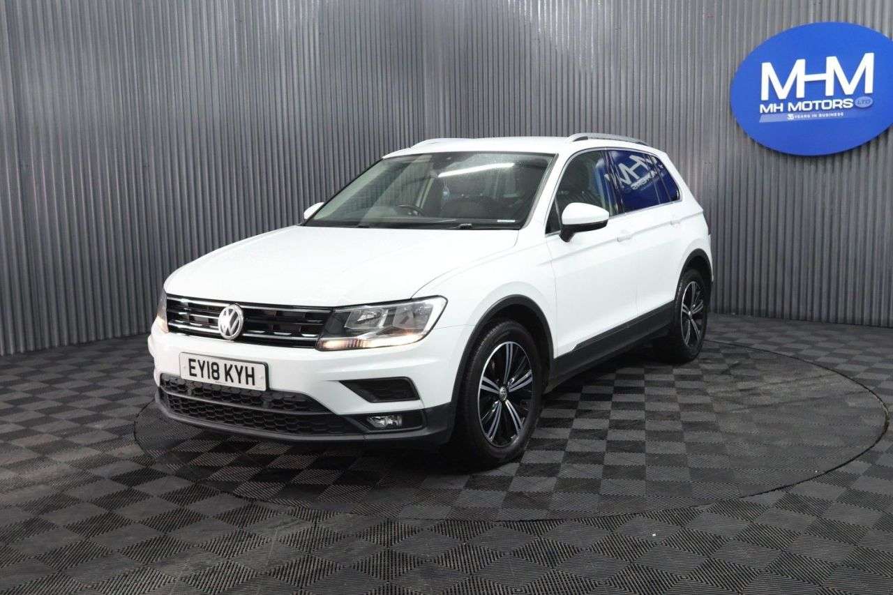 A 2018 VOLKSWAGEN TIGUAN 2.0 TDI SE Navigation SUV 5dr Diesel Manual Euro 6 (s/s) (150 ps) LONG MOT A 2018 VOLKSWAGEN TIGUAN 2.0 TDI SE Navigation SUV 5dr Diesel Manual Euro 6 (s/s) (150 ps) LONG MOT
