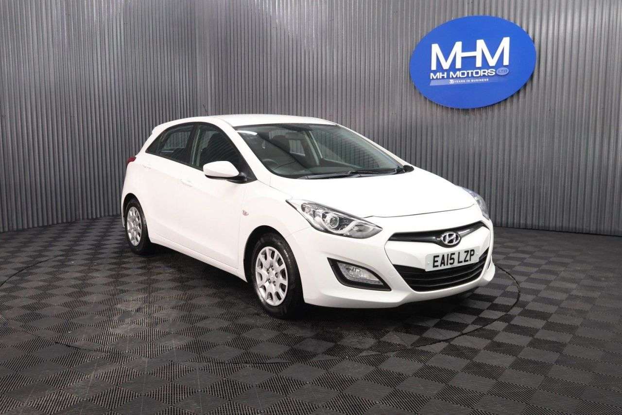 A 2015 HYUNDAI I30 1.4 Classic Hatchback 5dr Petrol Manual Euro 5 (100 ps) LONG MOT / LOW INSU A 2015 HYUNDAI I30 1.4 Classic Hatchback 5dr Petrol Manual Euro 5 (100 ps) LONG MOT / LOW INSU
