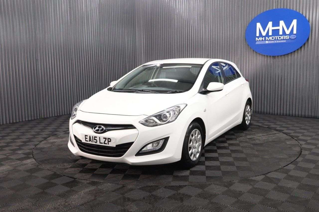 A 2015 HYUNDAI I30 1.4 Classic Hatchback 5dr Petrol Manual Euro 5 (100 ps) LONG MOT / LOW INSU A 2015 HYUNDAI I30 1.4 Classic Hatchback 5dr Petrol Manual Euro 5 (100 ps) LONG MOT / LOW INSU