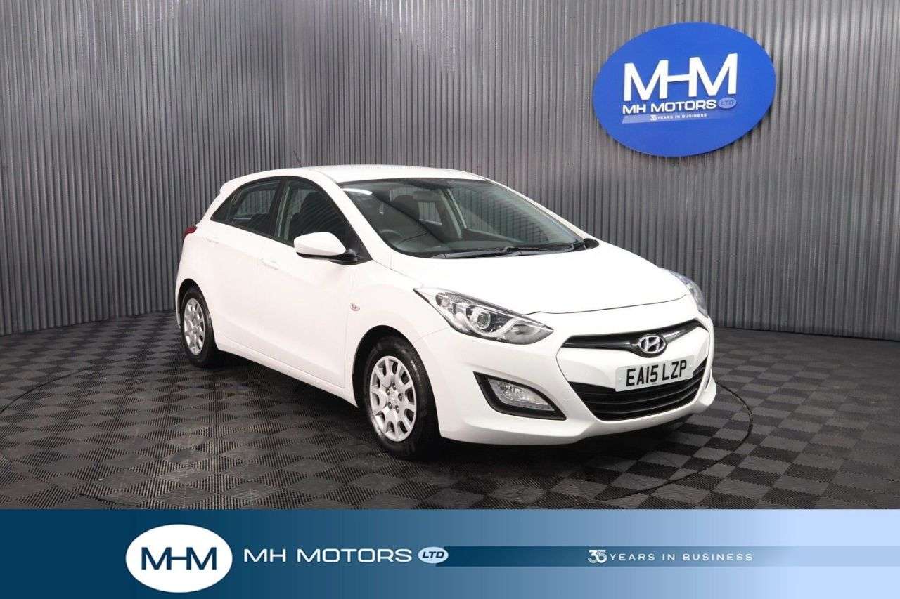 A 2015 HYUNDAI I30 1.4 Classic Hatchback 5dr Petrol Manual Euro 5 (100 ps) LONG MOT / LOW INSU A 2015 HYUNDAI I30 1.4 Classic Hatchback 5dr Petrol Manual Euro 5 (100 ps) LONG MOT / LOW INSU