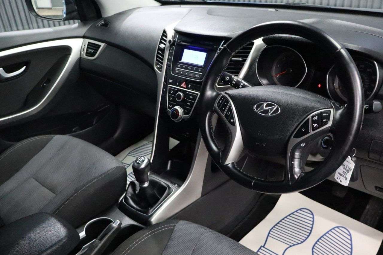 2017 HYUNDAI I30 2017 HYUNDAI I30