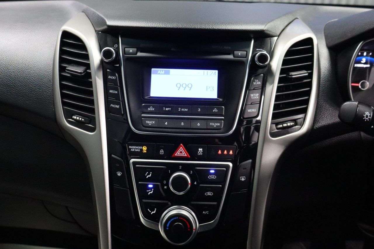 2017 HYUNDAI I30 2017 HYUNDAI I30