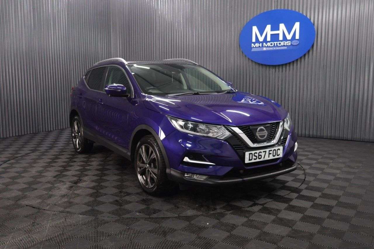 A 2017 NISSAN QASHQAI 1.5 dCi N-Connecta SUV 5dr Diesel Manual Euro 6 (s/s) (110 ps) LONG MOT / 3 A 2017 NISSAN QASHQAI 1.5 dCi N-Connecta SUV 5dr Diesel Manual Euro 6 (s/s) (110 ps) LONG MOT / 3
