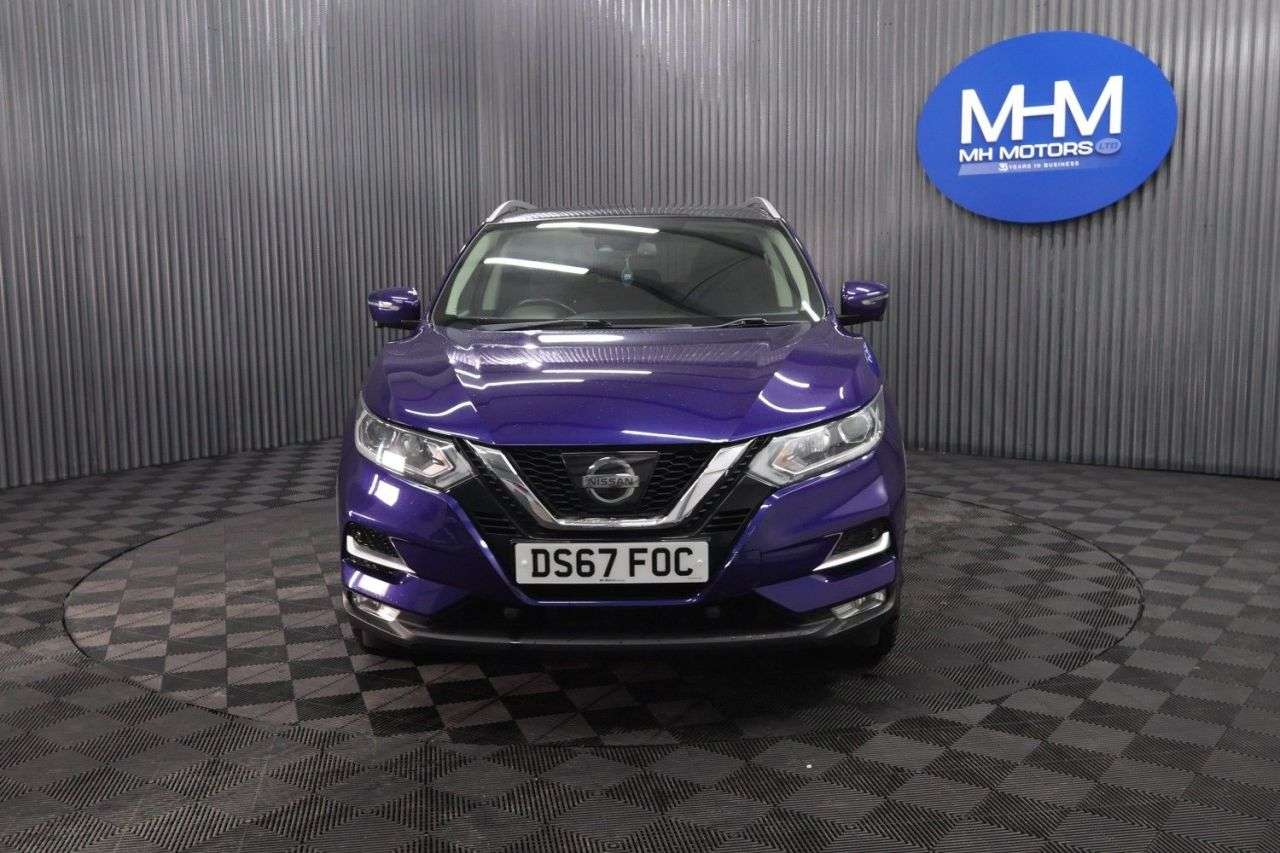 A 2017 NISSAN QASHQAI 1.5 dCi N-Connecta SUV 5dr Diesel Manual Euro 6 (s/s) (110 ps) LONG MOT / 3 A 2017 NISSAN QASHQAI 1.5 dCi N-Connecta SUV 5dr Diesel Manual Euro 6 (s/s) (110 ps) LONG MOT / 3