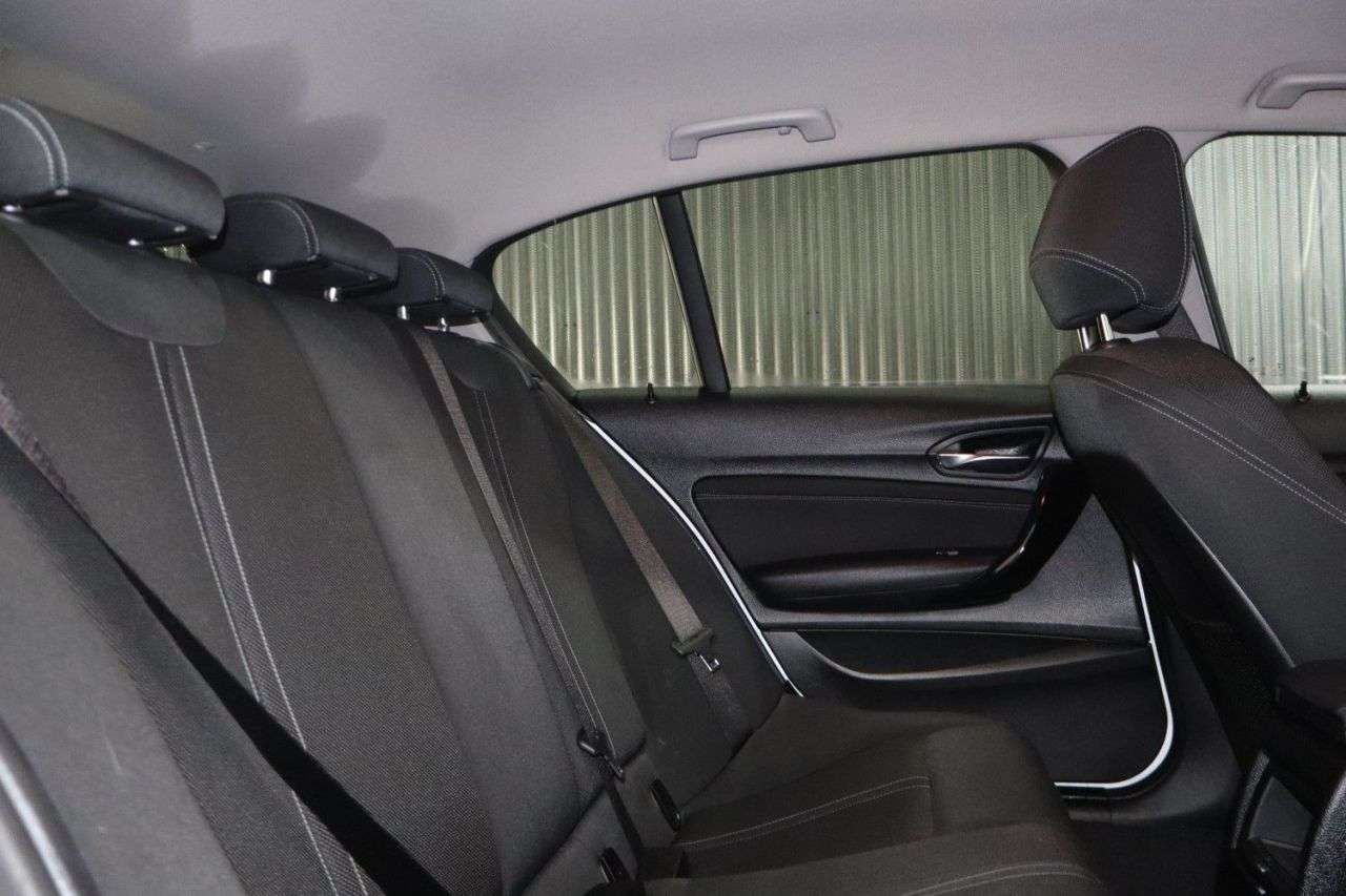 2018 BMW 1 SERIES 2018 BMW 1 SERIES