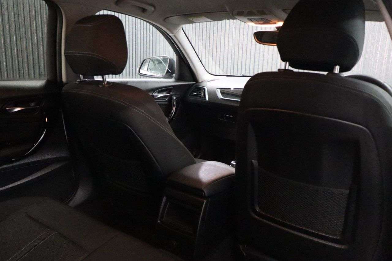 2018 BMW 1 SERIES 2018 BMW 1 SERIES