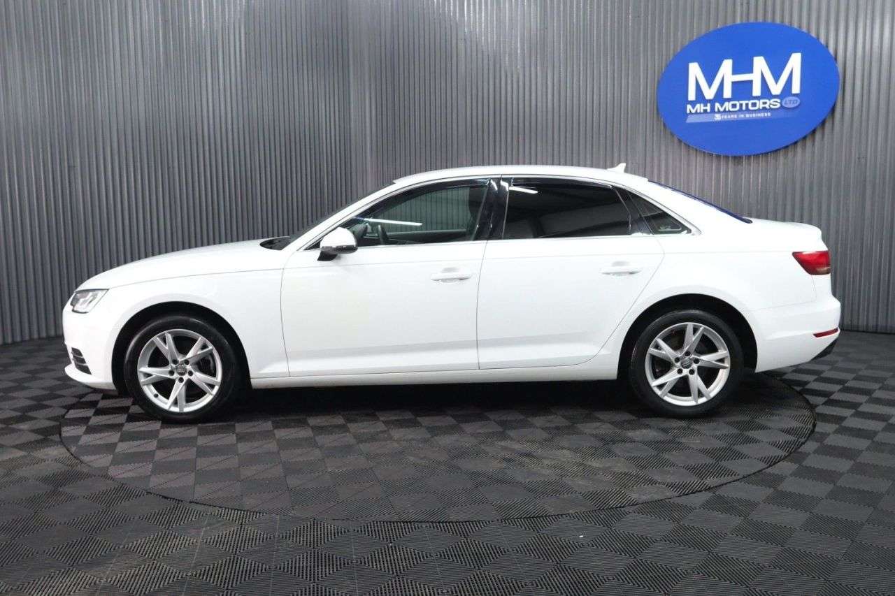 2017 AUDI A4 2017 AUDI A4