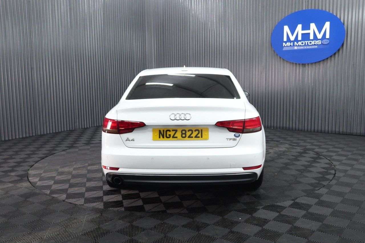 2017 AUDI A4 2017 AUDI A4