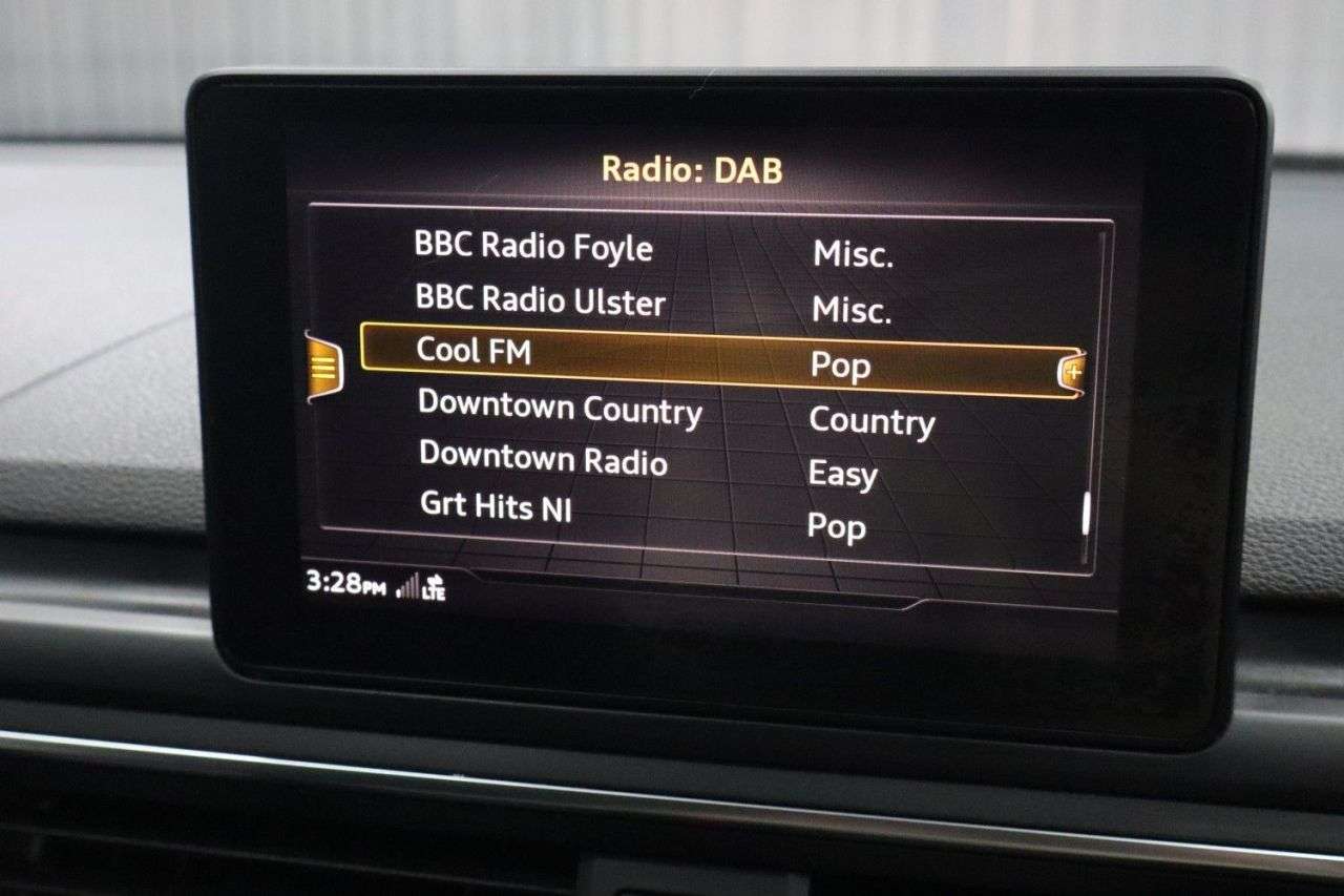 2017 AUDI A4 2017 AUDI A4